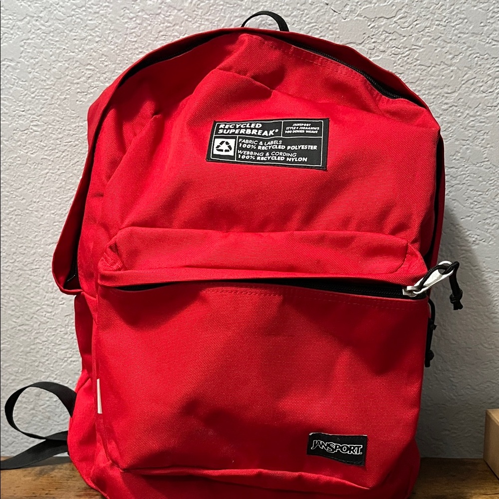 JanSport Classic Red Backpack.. Great used Condition